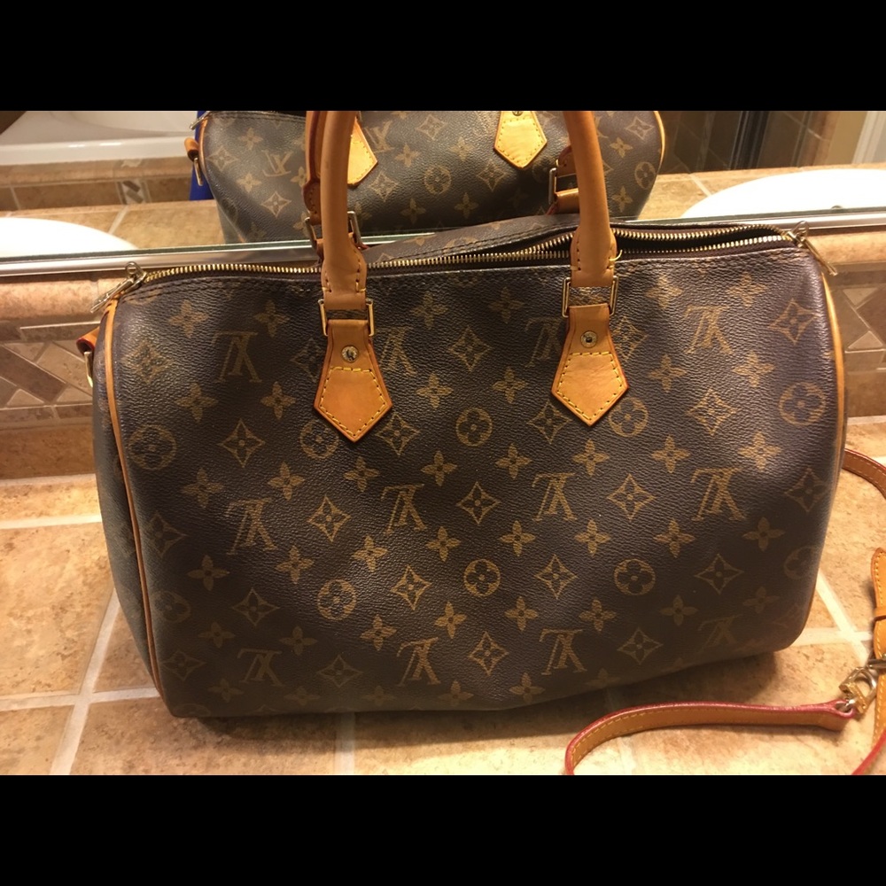 Louis Vuitton speedy 35